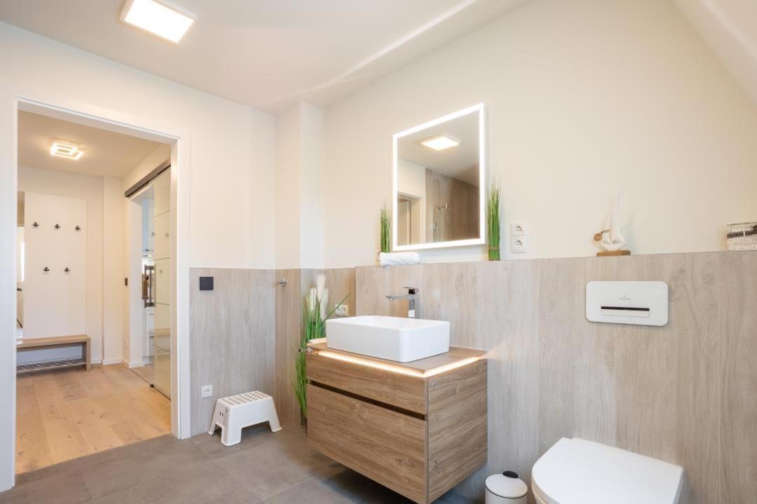 Villa Dornkamp 4 - Luxurioese Ferienwohnung Fuer 4 Personen Inklusive Balkon Und Sauna ทิมเมนดอร์เฟอร์ ชตรันด์ ภายนอก รูปภาพ